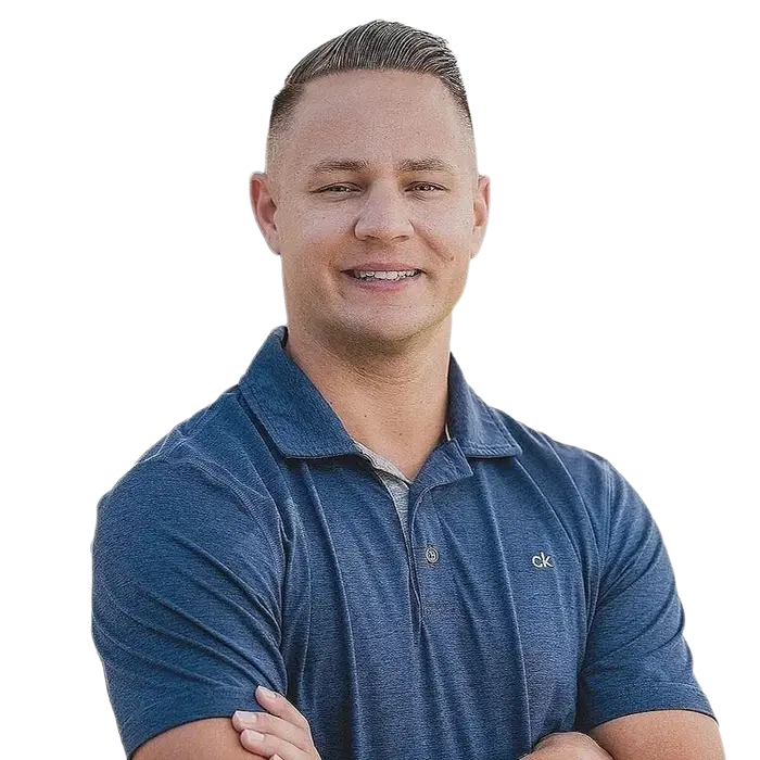 Chris+Picture 700 opt